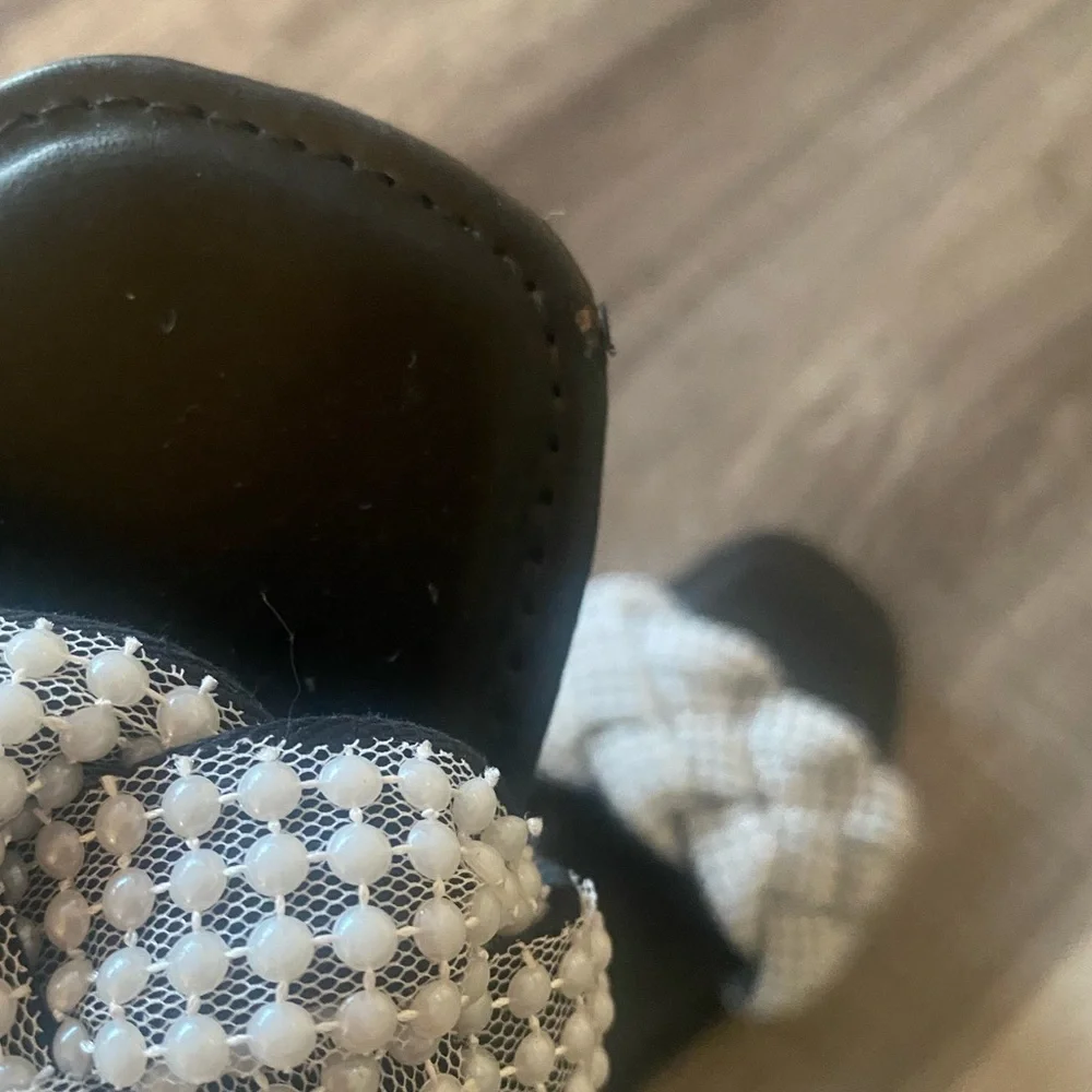 New Journee Collection Women's Railey Comfort Foam Slip On Slide Flat S… - Picture 2 of 9